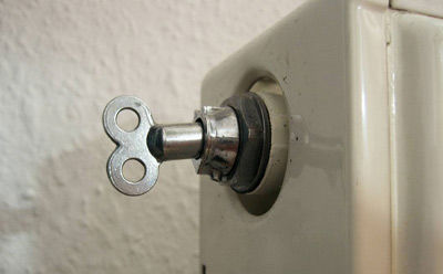 شیر هواگیری رادیاتور شیر هواگیری رادیاتور